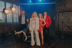 John Behlmann, Norah Nunes, Katie Rose Clarke, Carrie St. Louis and Gabriel Ebert, the Broadway cast of DOLLY: A True Original Musical. Photo by Matthew Murphy