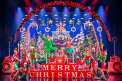 The company of the 2025 North American tour of Elf The Musical. Photo by Evan Zimmerman for Murphymade