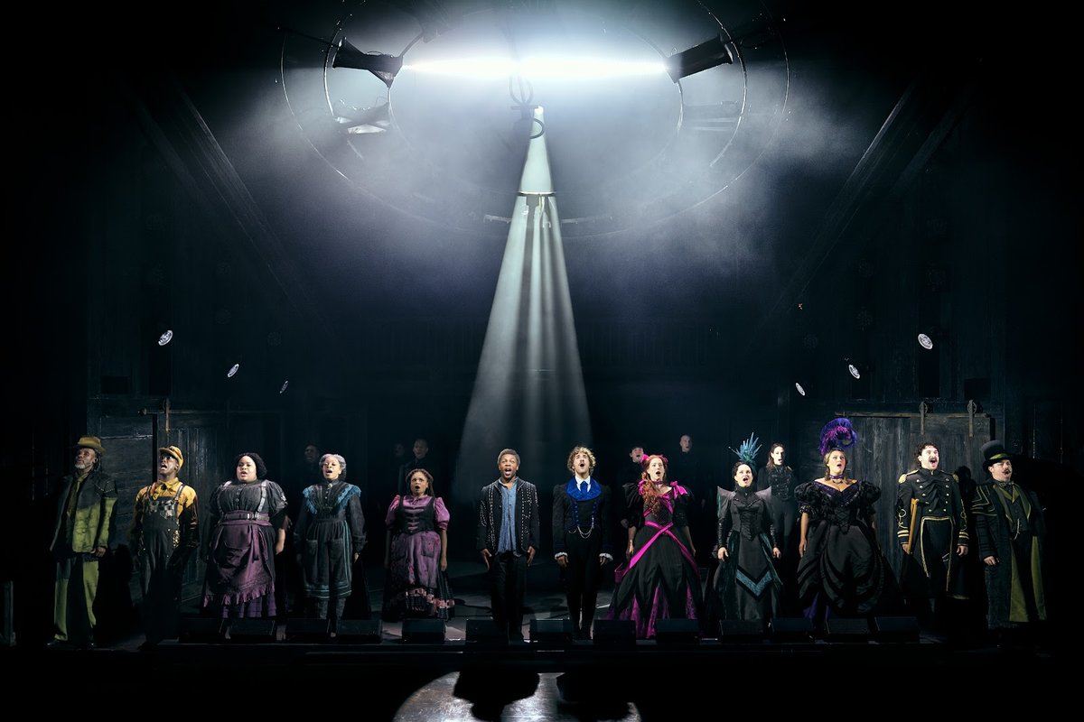 The company of Midnight at the Daryl Roth Theatre. Photo by Valerie Terranova