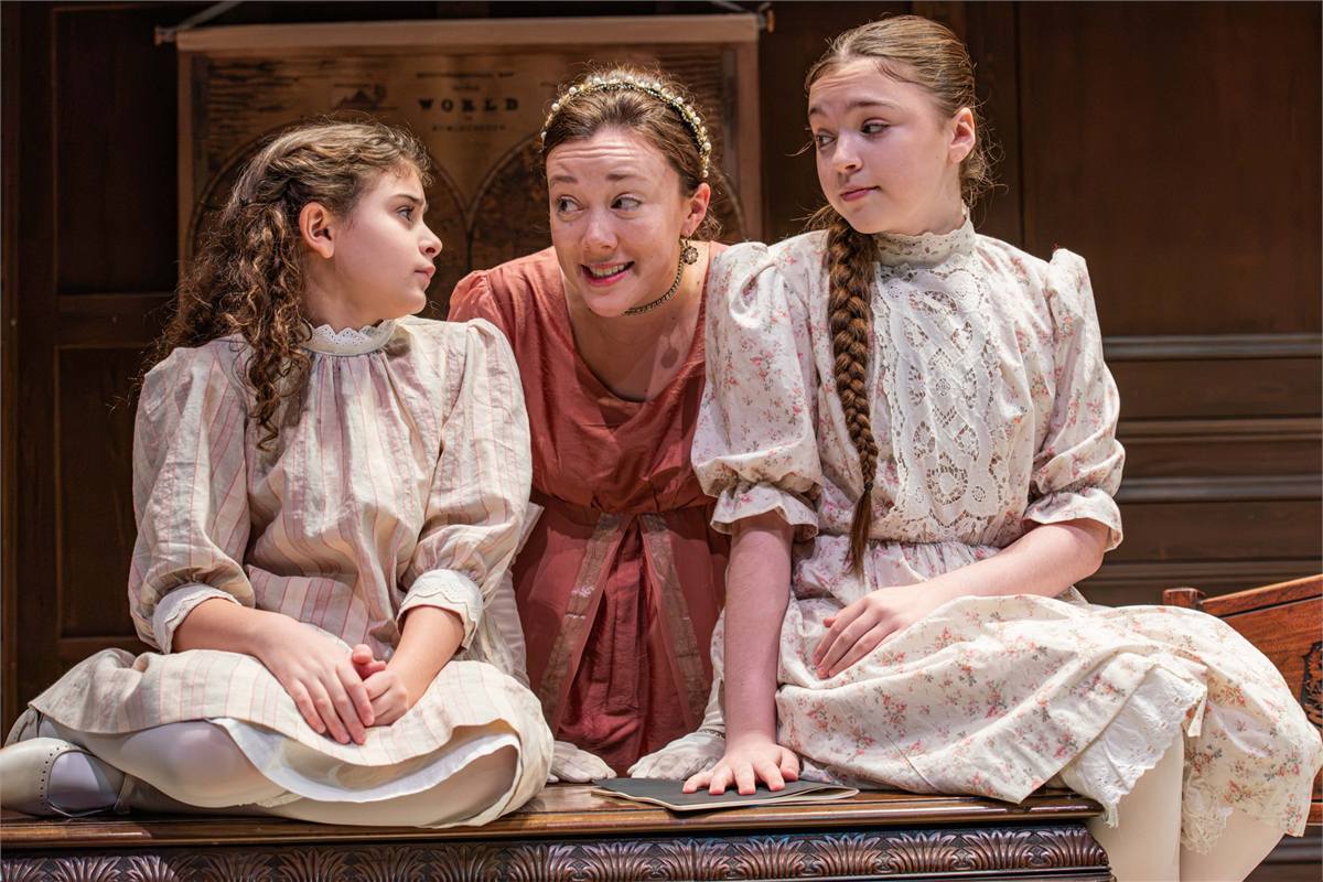 A scene from Phyl at Mint Theater Company. Photo by Todd Cerveris