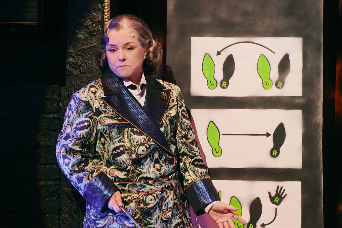 Rosie O'Donnell as the Narrator in The Rocky Horror Show at Studio 54. Photo by Jenny Anderson